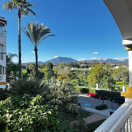 Spacious Near Puerto Banus *