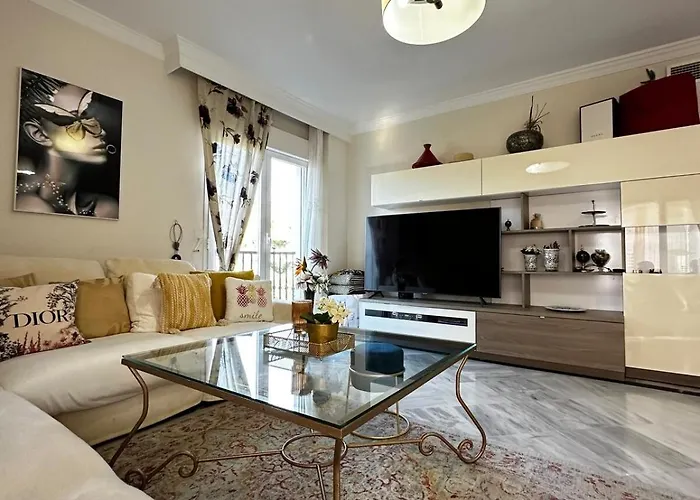 Spacious Near Puerto Banus * Marbella